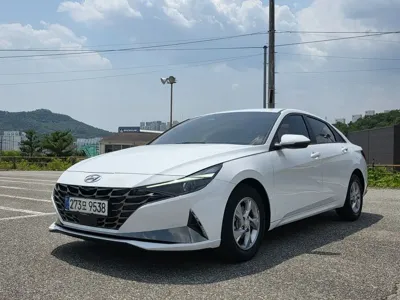 Hyundai Avante · 2021 год