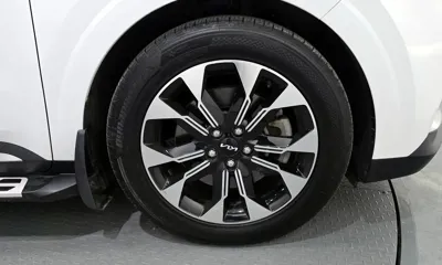 Kia Canival 2023, 66165 км, за 19764.69 USD
