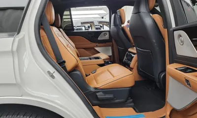 Lincoln Aviator 2021, 82448 км, за 25731.92 USD - фото 12