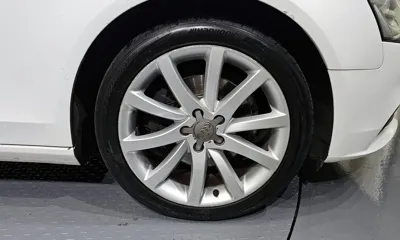 Audi A4 2015, 129281 км, за 4926.43 USD