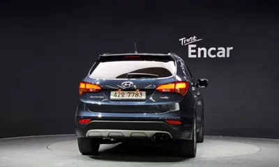 Hyundai Santafe 2014, 196145 км, за 3893.45 USD