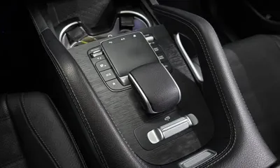 Mercedes-Benz GLE-Class 2024, 28452 км, за 58460.3 USD - фото 17
