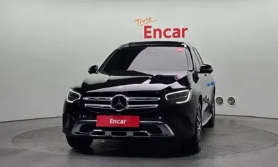 Mercedes-Benz GLC-Class 2021, 61670 км, за 28543.11 USD