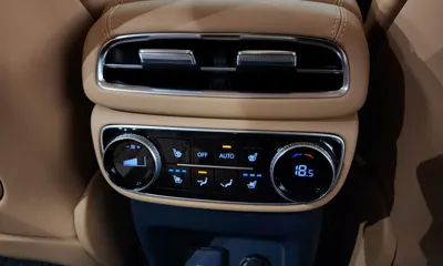 Genesis GV80 2023, 29382 км, за 35097.99 USD - фото 40
