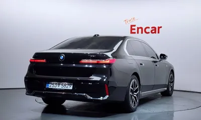 BMW 7-Series 2025, 6751 км, за 94584.9 USD - фото 2
