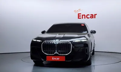 BMW 7-Series 2025, 6751 км, за 94584.9 USD - фото 3