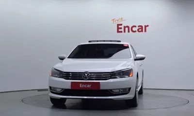 Volkswagen Passat 2012, 36066 км, за 4926.43 USD
