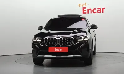 BMW X4 2022, 61945 км, за 27898.12 USD