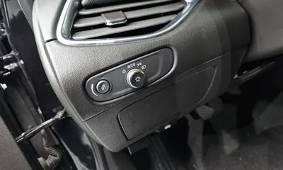 ChevroletGMDaewoo Malibu 2020, 72546 км, за 9425.99 USD - фото 15