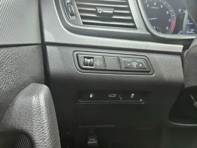 Hyundai Sonata 2018, 153636 км, за 5776.55 USD - фото 17