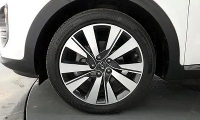 Kia Sportage 2018, 111060 км, за 7865.82 USD