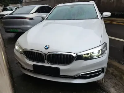 BMW 5 Series 2020, 117600 км, за 22086.09 USD
