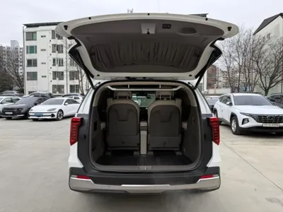 Kia Canival 2024, 38270 км, за 16260.59 USD