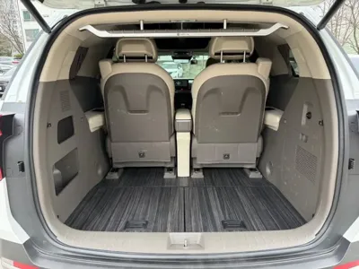 Kia Canival 2024, 38270 км, за 16260.59 USD - фото 6