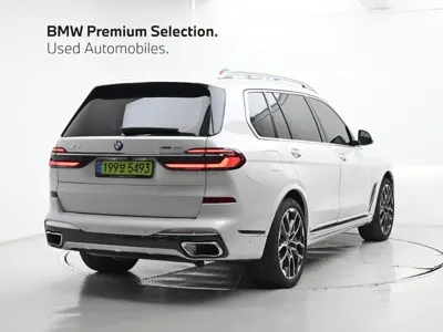 BMW X7 2025, 12390 км, за 81306.24 USD