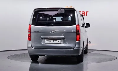 Hyundai Starex 2014, 131189 км, за 5483.98 USD
