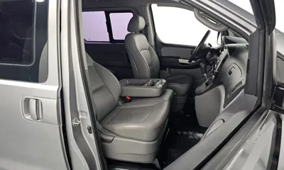 Hyundai Starex 2014, 131189 км, за 5483.98 USD - фото 10