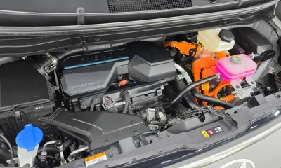 Hyundai Staria 2025, 18144 км, за 23631.35 USD - фото 6