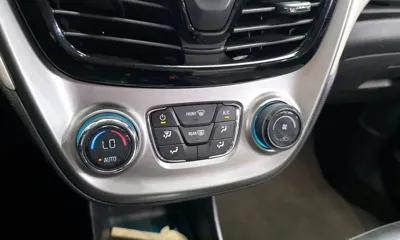 ChevroletGMDaewoo Spark 2016, 154040 км, за 2540.72 USD - фото 18