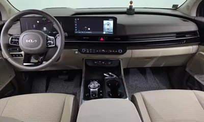 Kia Canival 2024, 3644 км, за 28586.3 USD - фото 27