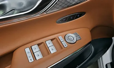 Genesis GV70 2023, 39706 км, за 27296.43 USD - фото 28
