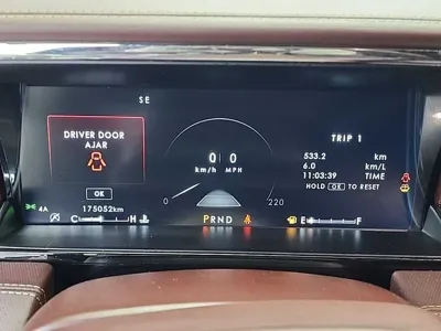 Lincoln Navigator 2019, 175050 км, за 24777 USD - фото 6