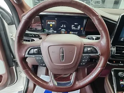 Lincoln Navigator 2019, 175050 км, за 24777 USD - фото 9