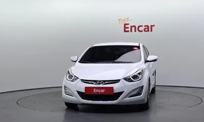 Hyundai Avante 2015, 58261 км, за 5382.7 USD