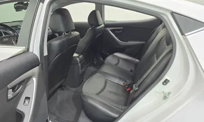 Hyundai Avante 2015, 58261 км, за 5382.7 USD - фото 11