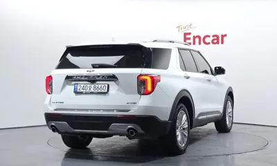 Ford Explorer 2022, 46263 км, за 23455.56 USD