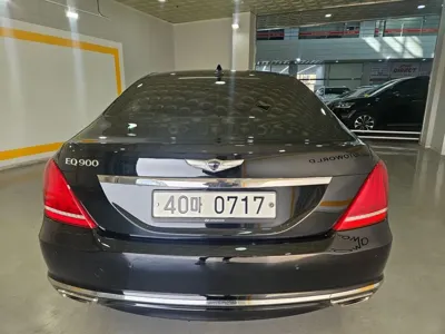 Genesis EQ900