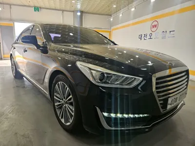 Genesis EQ900