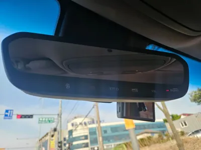 Genesis EQ900