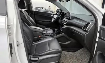 Hyundai Tucson 2020, 117689 км, за 10703.67 USD - фото 11