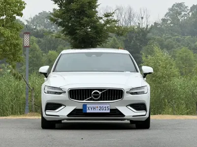 Volvo S60 2021, 47000 км, за 16479.96 USD