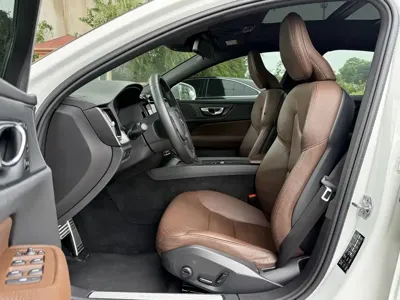Volvo S60 2021, 47000 км, за 16479.96 USD