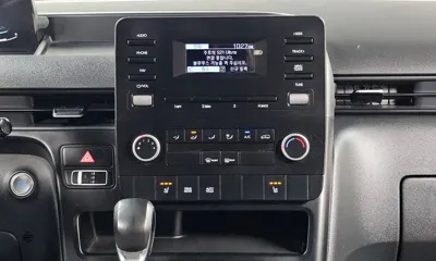 Hyundai Staria 2022, 132526 км, за 12182.42 USD - фото 14