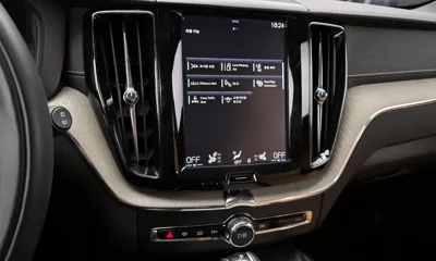 Volvo XC60 2019, 59106 км, за 23387.63 USD - фото 14