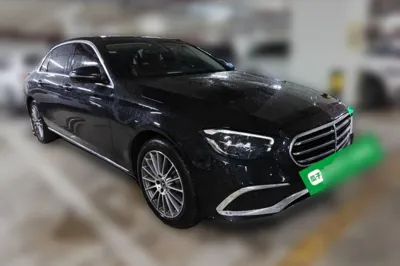 Mercedes-Benz E-Class 2022, 46500 км, за 31276 USD