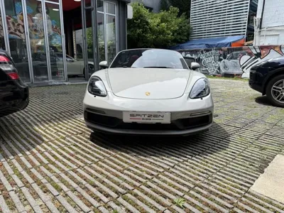 Porsche 718 · 2021 год