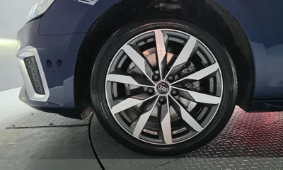 Audi A4 2023, 5061 км, за 23929.15 USD