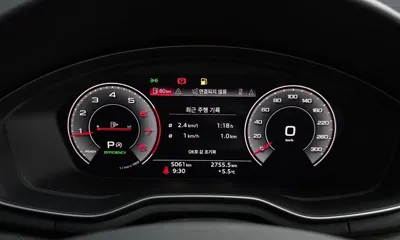 Audi A4 2023, 5061 км, за 23929.15 USD - фото 8
