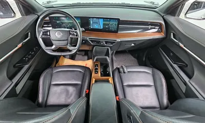KG_Mobility_Ssangyong Torres 2025, 33930 км, за 16684.18 USD - фото 7