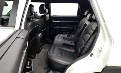 KG_Mobility_Ssangyong Torres 2025, 33930 км, за 16684.18 USD - фото 11