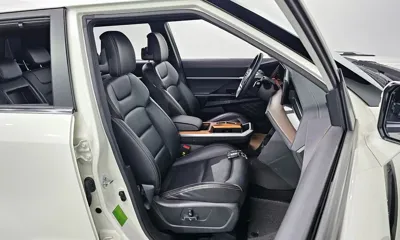 KG_Mobility_Ssangyong Torres 2025, 33930 км, за 16684.18 USD - фото 12