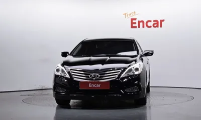 Hyundai Grandeur 2012, 172638 км, за 3187.62 USD