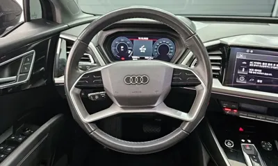 Audi Q4 e-tron 2022, 58255 км, за 66218.49 USD - фото 13