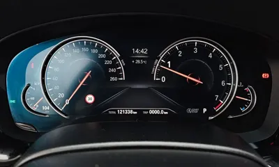 BMW 5-Series 2018, 121338 км, за 13121.96 USD - фото 8