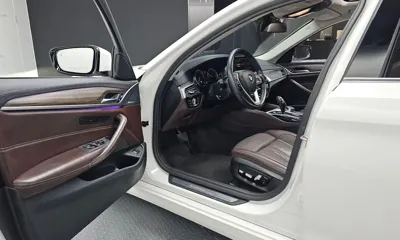 BMW 5-Series 2018, 121338 км, за 13121.96 USD - фото 10