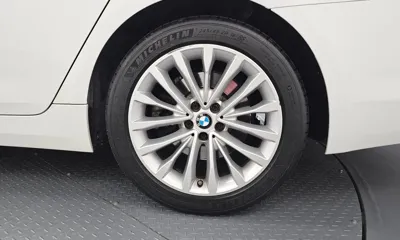 BMW 5-Series 2018, 121338 км, за 13121.96 USD - фото 21